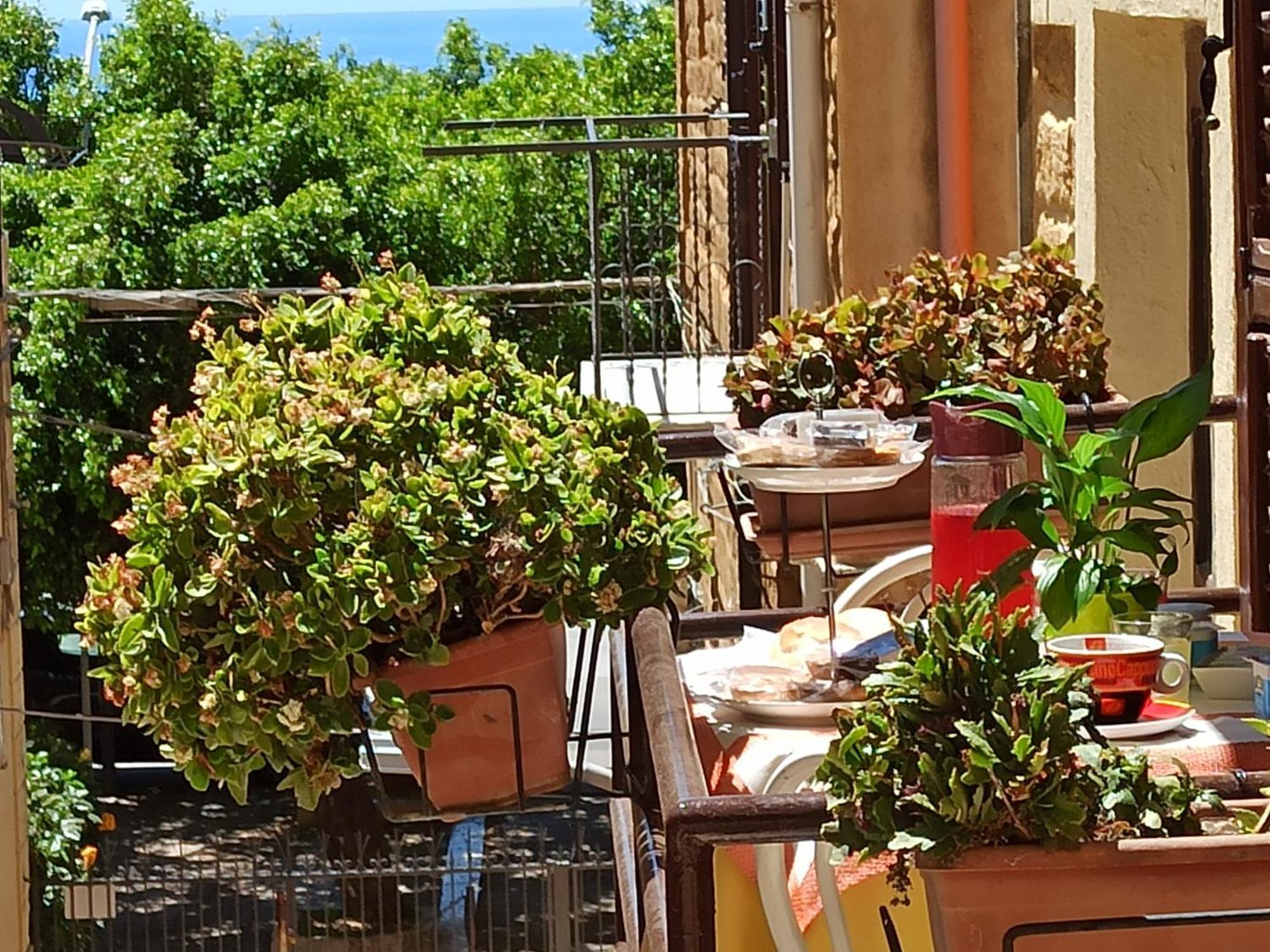 B&B Le 4 Stagioni Sul Viale, Belvedere Di Agrigento Exterior photo